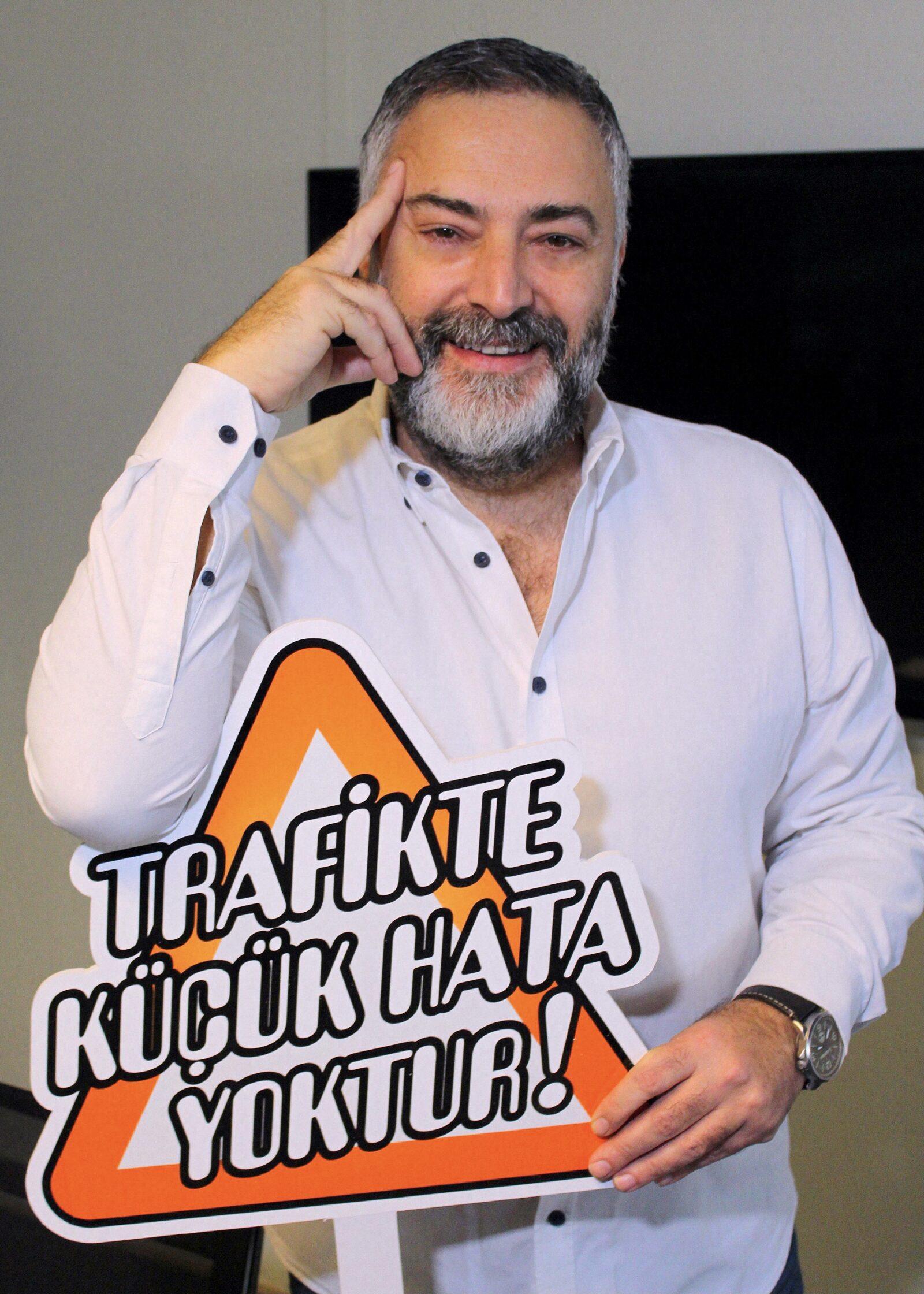 YOLDA LASTİK PATLARSA NE YAPILMALI