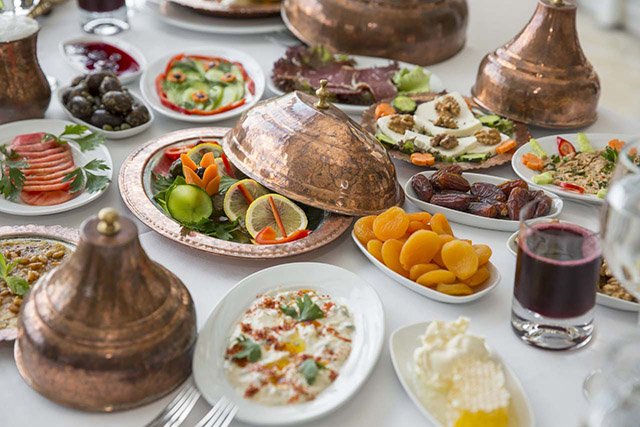 Ramazan’da Mide ve Bağırsak Sağlığı için 12 Öneri