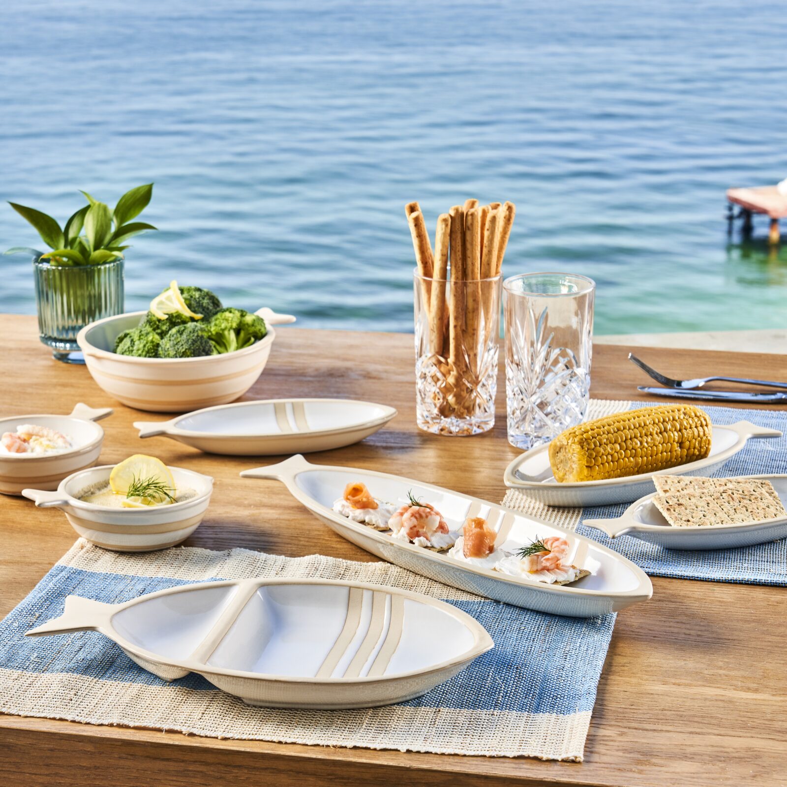 YAZIN EN TREND SERVİS TABAKLARI LİNENS’TE!