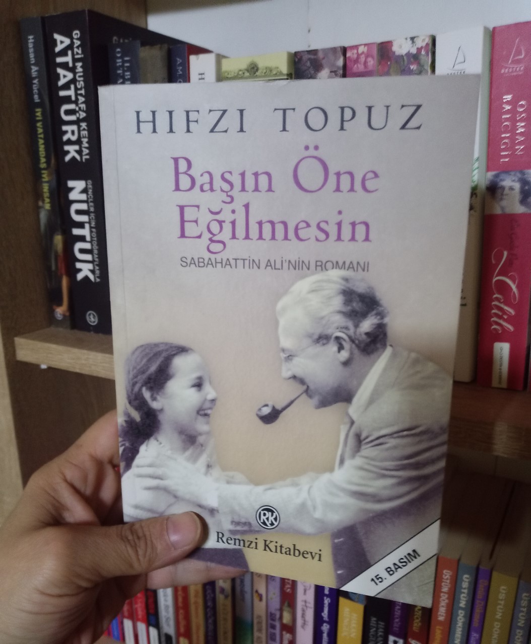 Başın Öne Eğilmesin/ Hıfzı Topuz