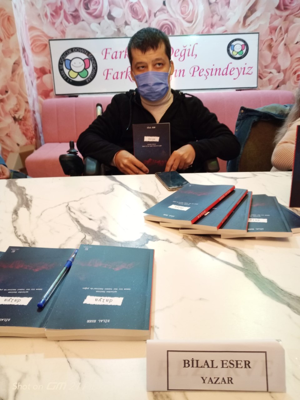 bilal eser imza günü